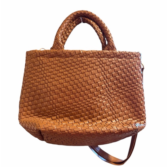 Elegant Tan Woven Tote Bag - Picture 2 of 4